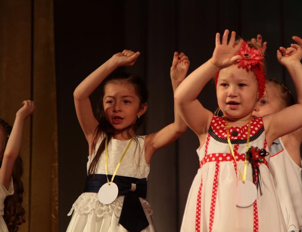 Фестиваль " Карапуз" — 2013_04 festival  karapuz